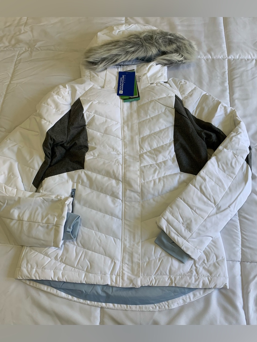 Mountain Warehouse Women’s White Insulated Hooded Jacket